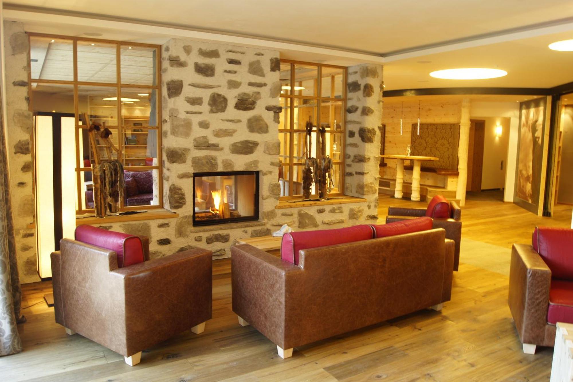 Tirler - Dolomites Living Hotel Alpe Di Siusi Eksteriør bilde